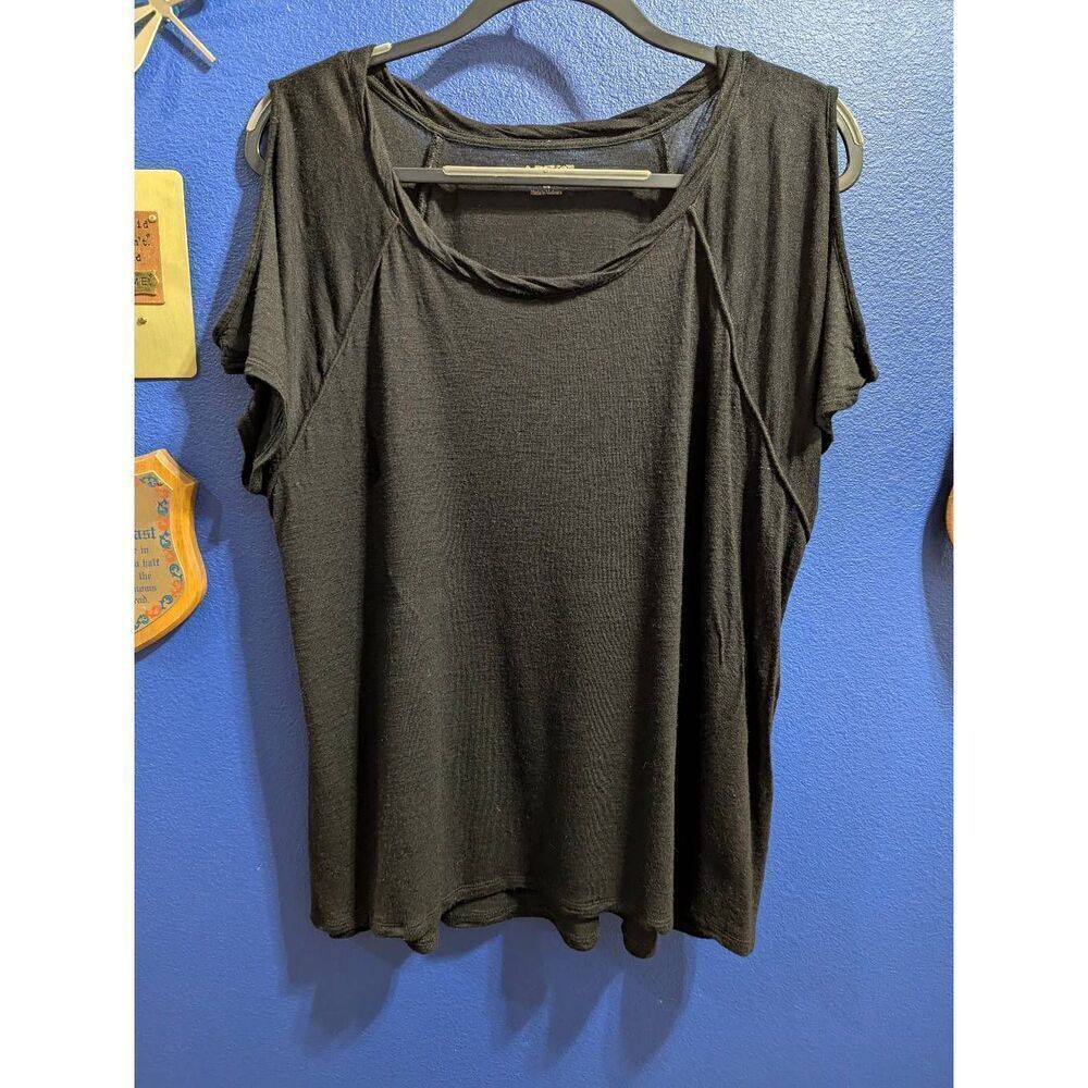 5/25 Cold Shoulder Black T-shirt